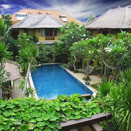 D'Sriwing Villa Gallery Kuta Lombok Exteriör bild